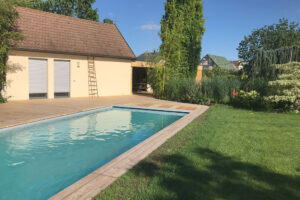 Terrasse spécifique pour piscine et spa